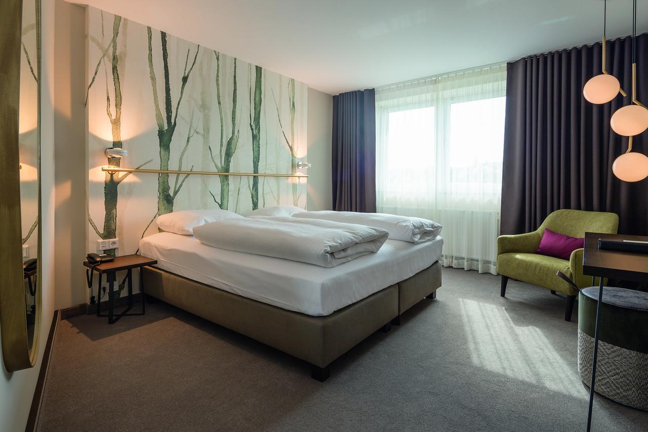 Parkhotel Schmid Adelsried Bagian luar foto