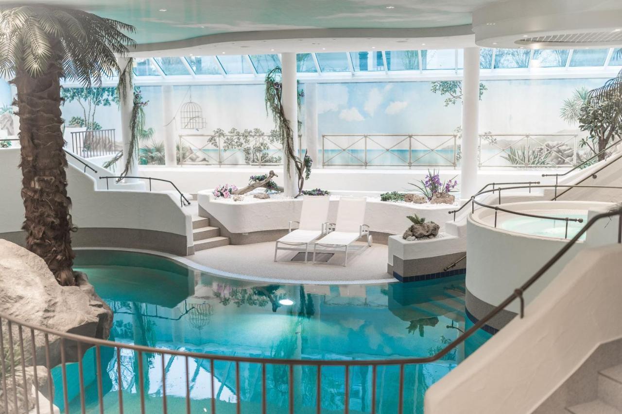 Parkhotel Schmid Adelsried Bagian luar foto